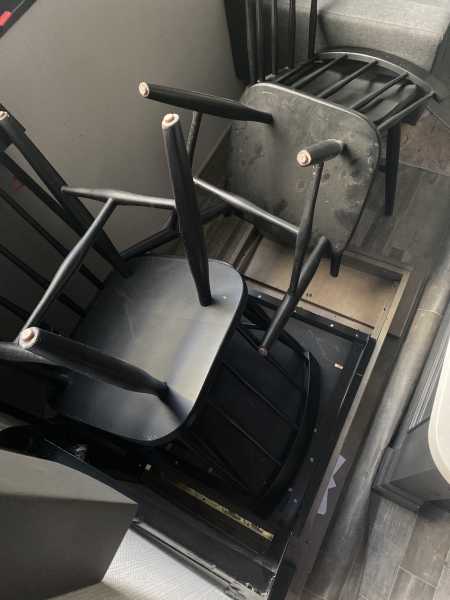 2022 Keystone Avalanche 390DS - Image 24