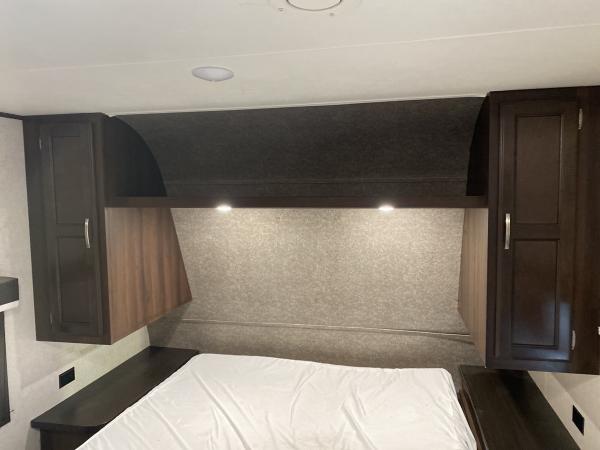 2020 Jayco Jay Flight 212QBW Rocky Mountain Travel Trailer - Image 17
