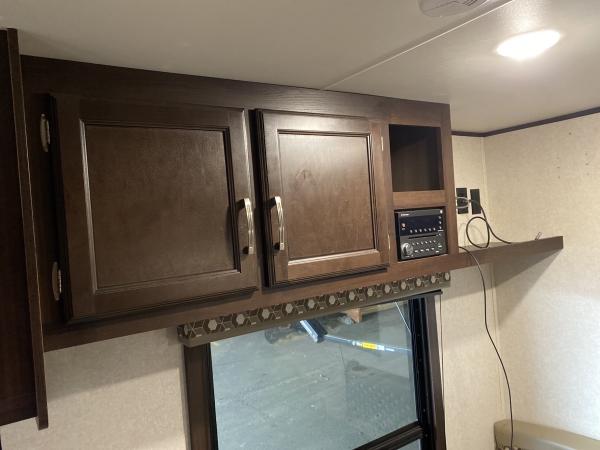 2020 Jayco Jay Flight 212QBW Rocky Mountain Travel Trailer - Image 19