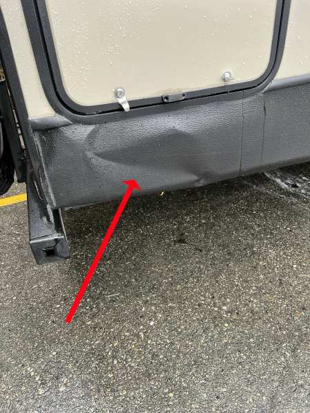 2017 Keystone Cougar 33MLS Travel Trailer - Image 29