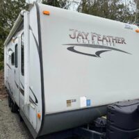 2013 Jayco Jayfeather Ultra Lite 23M Travel Trailer - Image 3