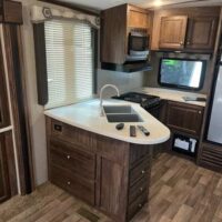 2017 Keystone Cougar 33MLS Travel Trailer - Image 12