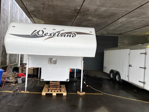 2018 80WSL Travelaire Camper - Image 4