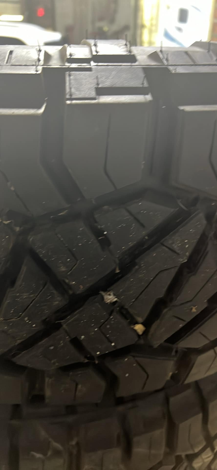 Ridge Grappler 35x12.50R20LT Tires - Image 8