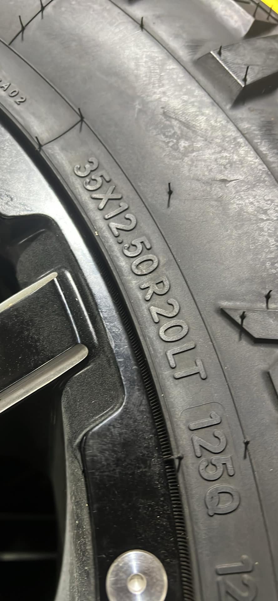 Ridge Grappler 35x12.50R20LT Tires - Image 5