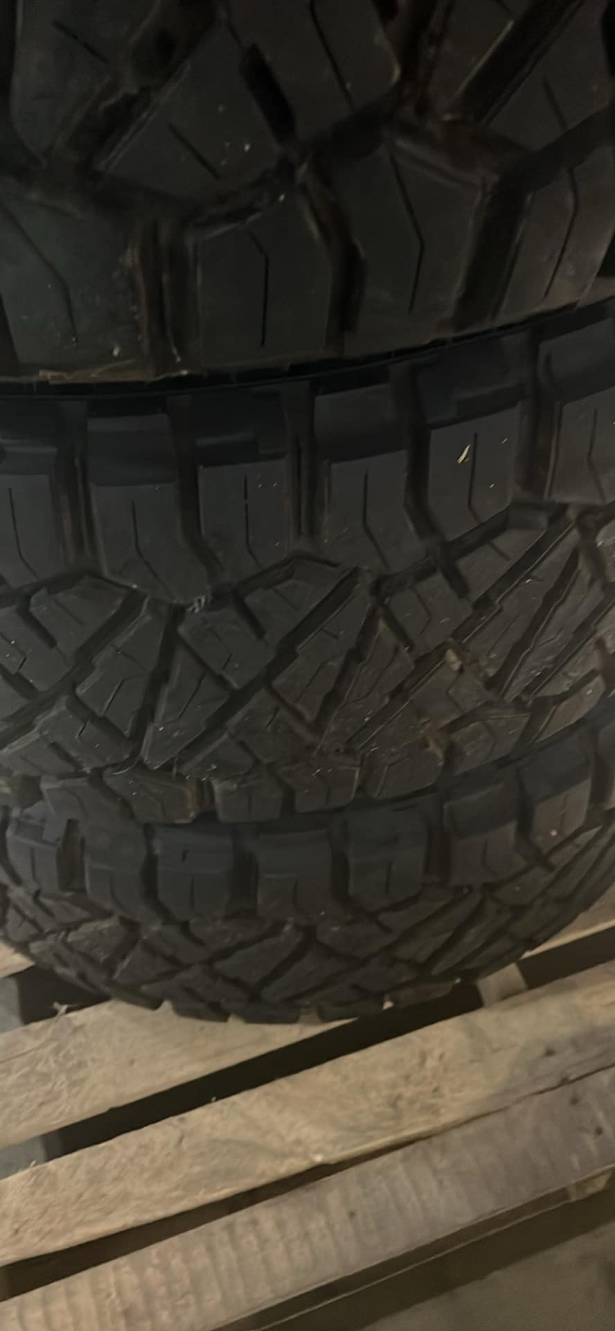 Ridge Grappler 35x12.50R20LT Tires - Image 7