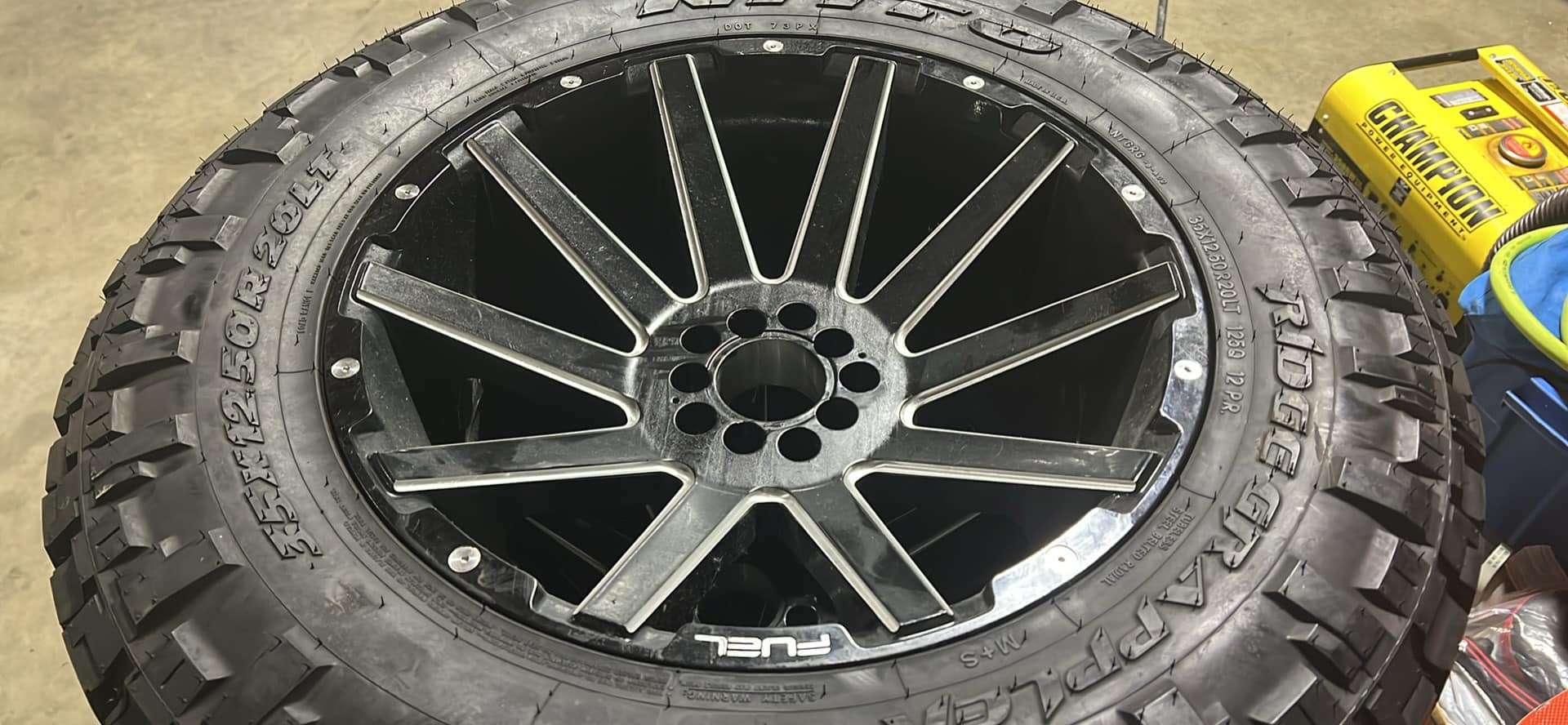 Ridge Grappler 35x12.50R20LT Tires