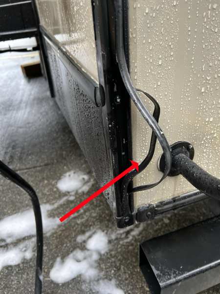 2017 Keystone Cougar 33MLS Travel Trailer - Image 25