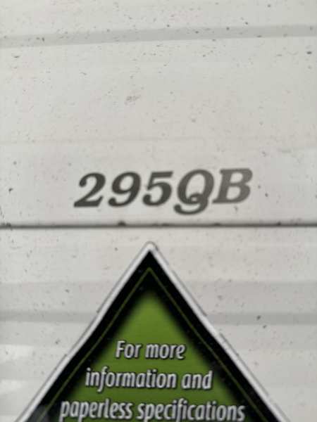 2022 Coleman Lantern 295 Travel Trailer - Image 37