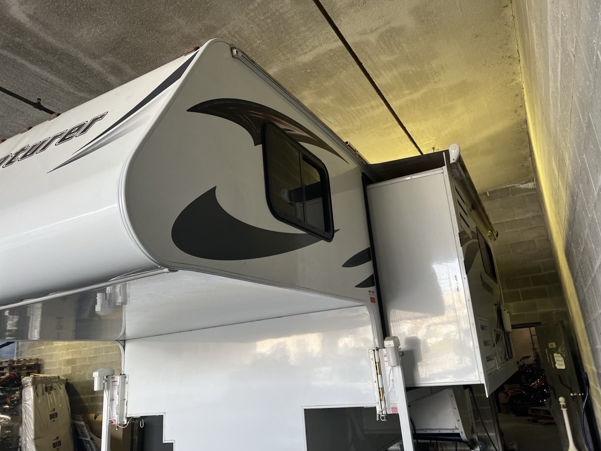 2019 Alpine Adventure Camper - Image 4