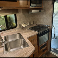 2019 Alpine Adventure Camper - Image 10