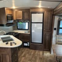 2017 Keystone Cougar 33MLS Travel Trailer - Image 9