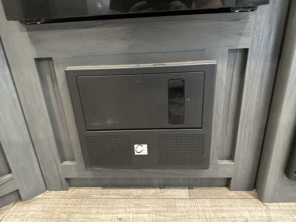 2022 Dutchmen Aspen Trail 2860RLS - Image 31