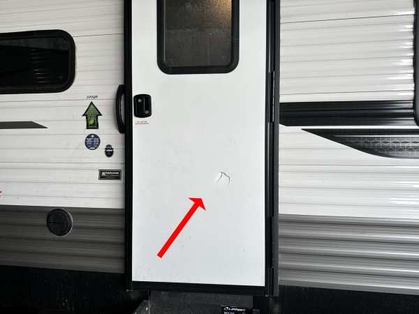 2022 Coleman Lantern 295 Travel Trailer - Image 31