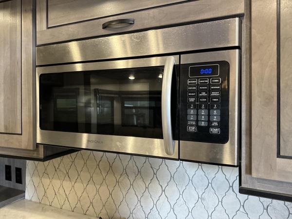 2022 Forest River Cedar Creek 345IK Fifth Wheel - Image 14