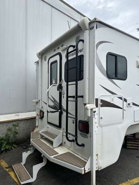 2014 Adventurer LP Camper 86SBS - Image 5