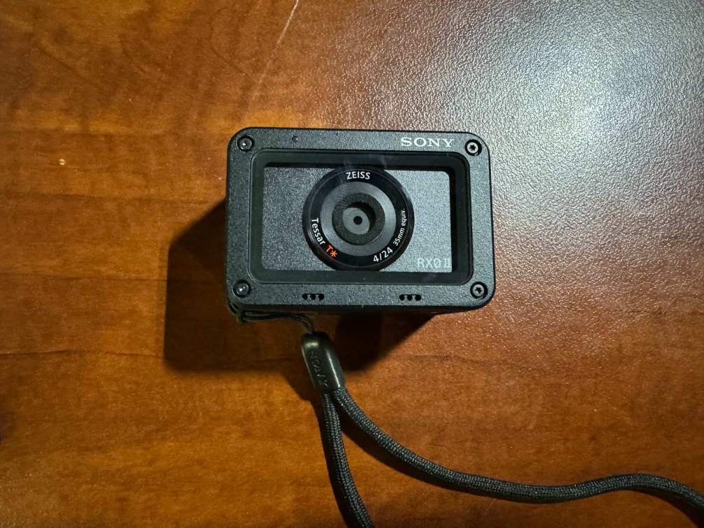 Sony DSC-RX0M2/B RX0 II Sensor Ultra-Compact Camera