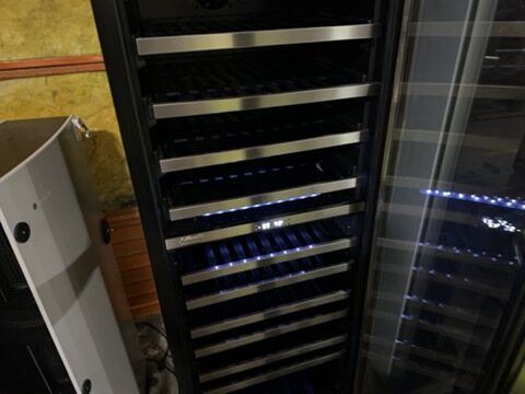 24" Silhouette Wine Cooler 129 Bottles - Image 5