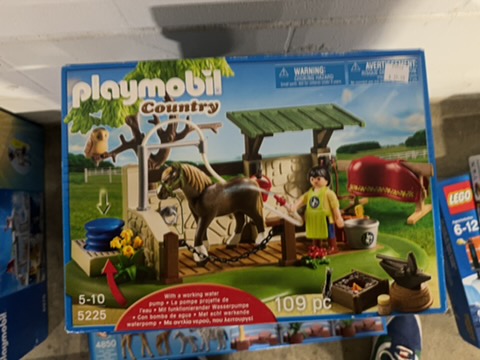 Assorted Playmobil Lot 3 (6) - Image 3