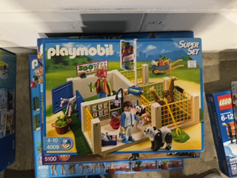 Assorted Playmobil Lot 3 (6) - Image 4