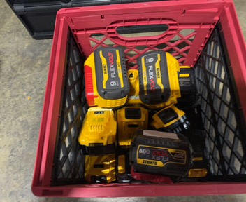 Dewalt Batteries (11) - Image 4