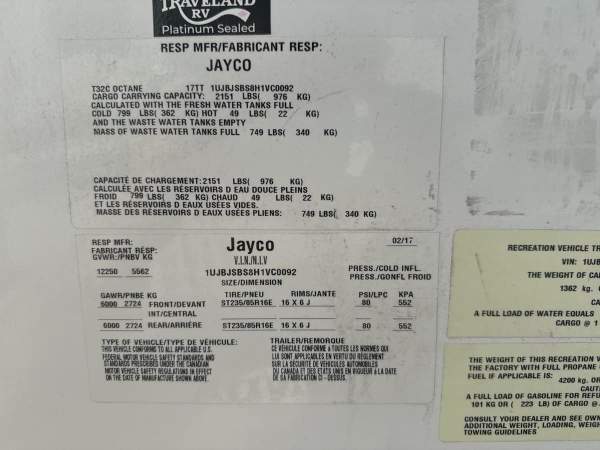 2017 Jayco Octane T32C Toy Hauler - Image 39