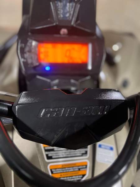 2022 CAN AM Renegade 1000R - Image 9