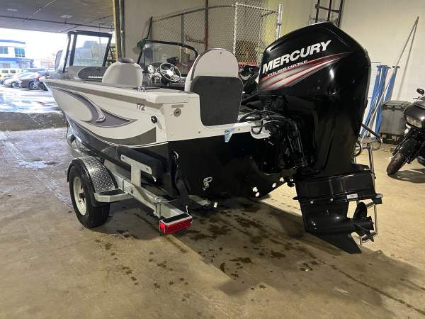2018 Smoker Craft 172 Ultima LE - Image 4