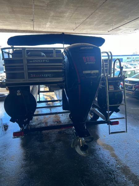 2023 Ranger RP220FC - Image 6