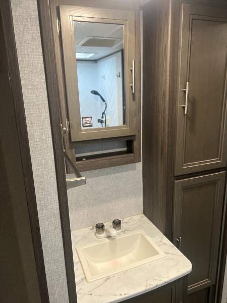 2020 Dutchmen Kodiak FKDS20 - Image 18