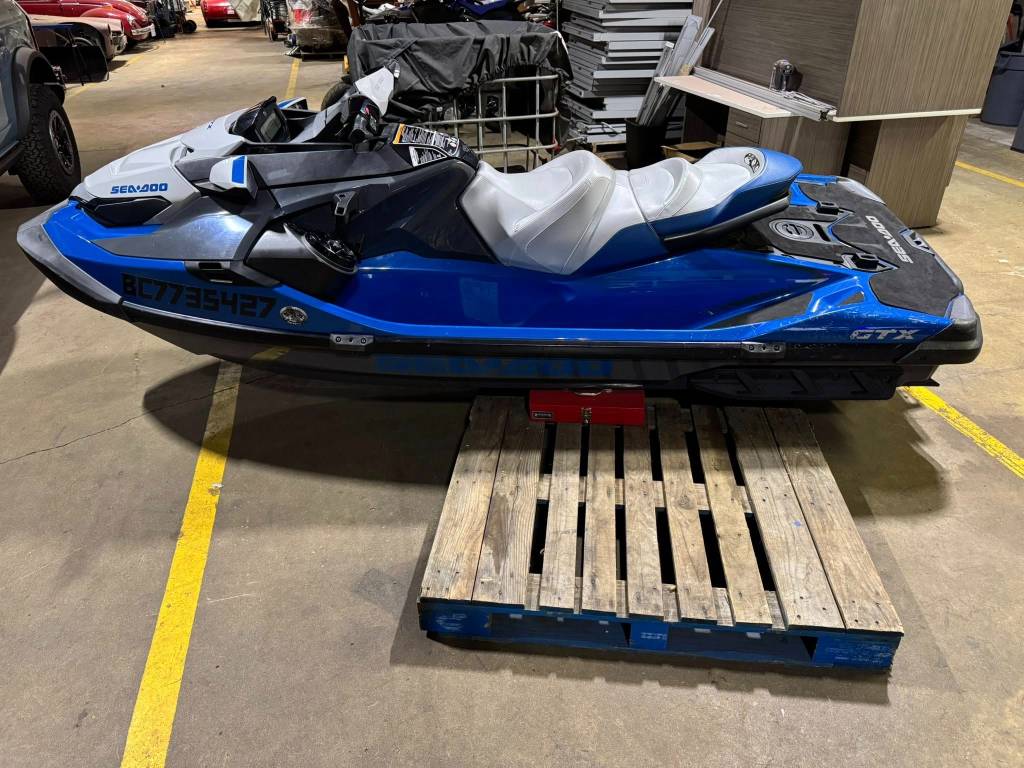 2021 Sea-Doo GTX 170 - Image 4