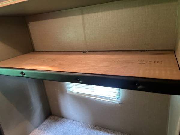 2016 Keystone Hideout 31BHDS - Image 18