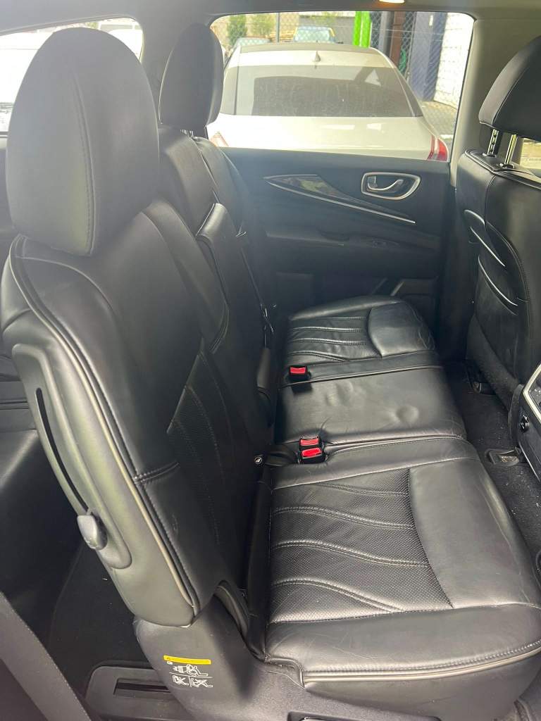 2015 Infiniti QX60 - Image 11