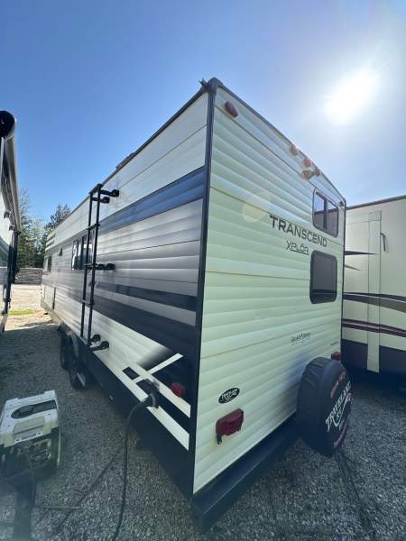 2021 Grand Design Transcend XPLOR 24BH - Image 4