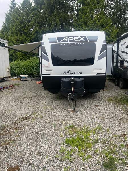 2023 Coachmen Apex Ultra Lite 245BHS