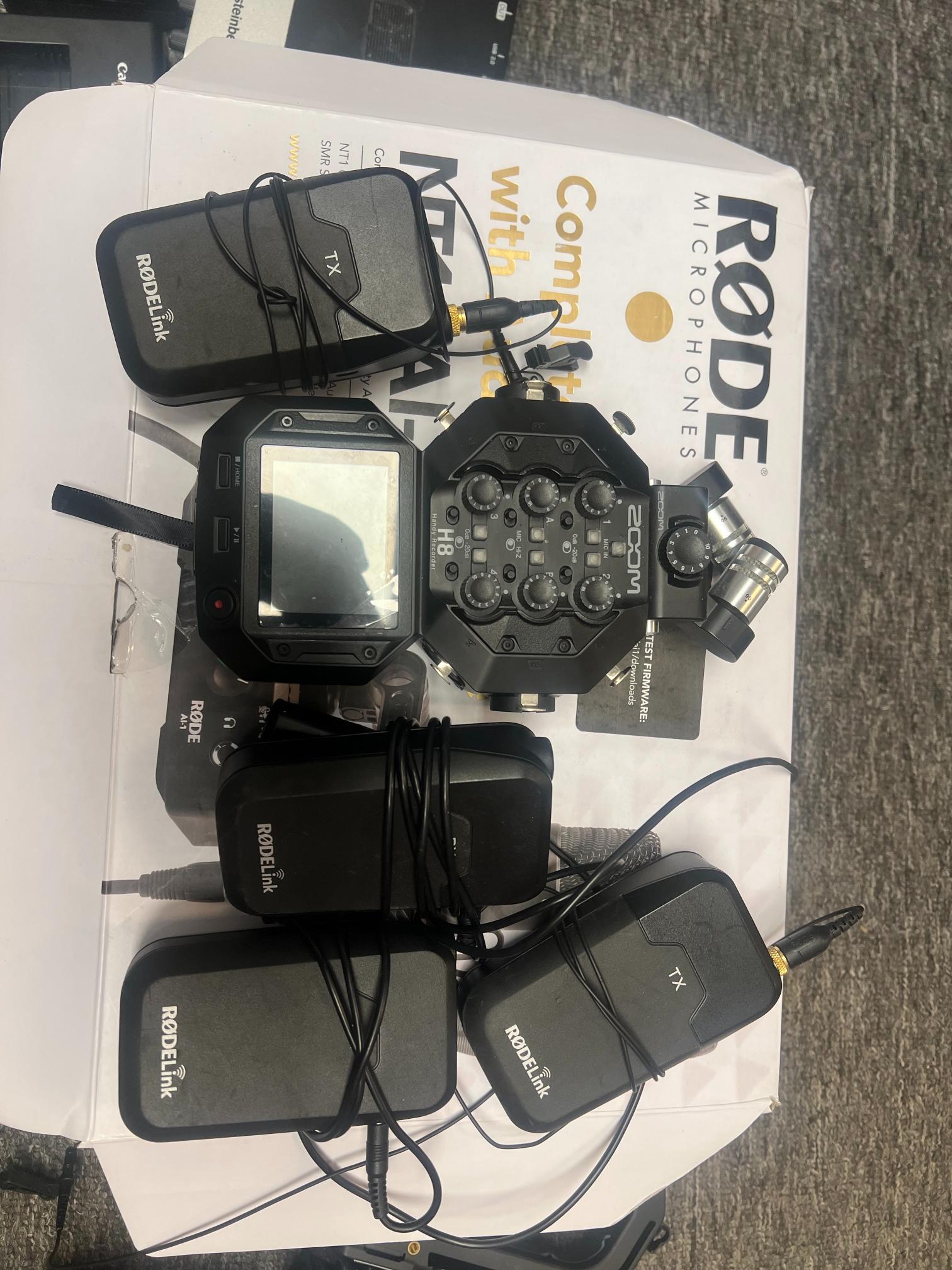 Zoom Handy Recorder and Rodelink Wireless Filmaker - Image 7