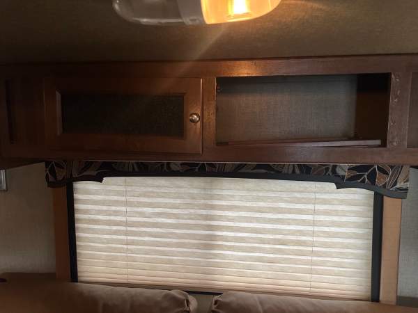 2016 Keystone Hideout 31BHDS - Image 23