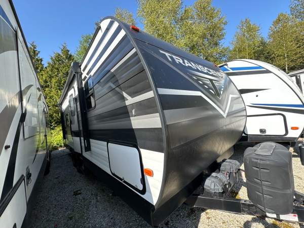 2021 Grand Design Transcend XPLOR 24BH - Image 6