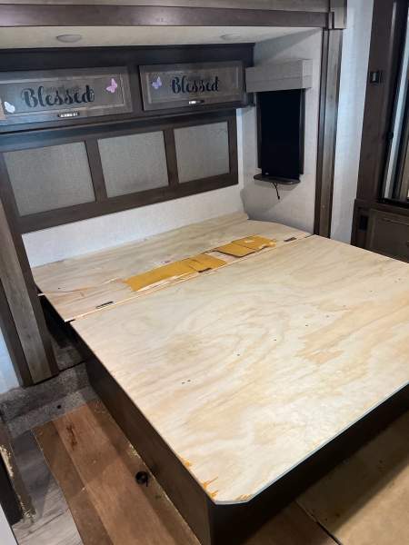 2019 Open Range 371MBH Fifth Wheel - Image 8