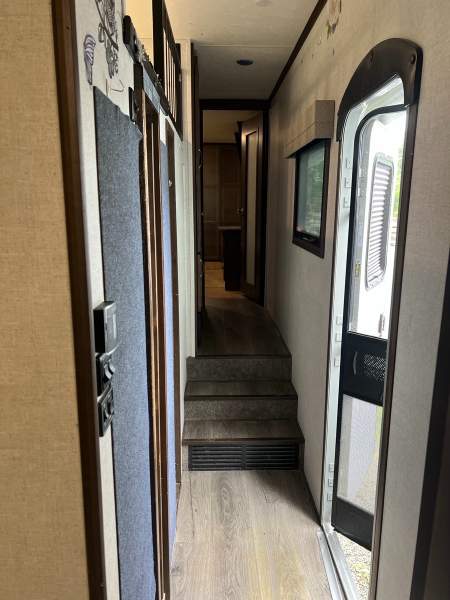 2019 Open Range 371MBH Fifth Wheel - Image 7