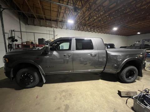 2024 RAM 3500 Limited Mega Cab 4WD TURBO DIESEL - Image 3