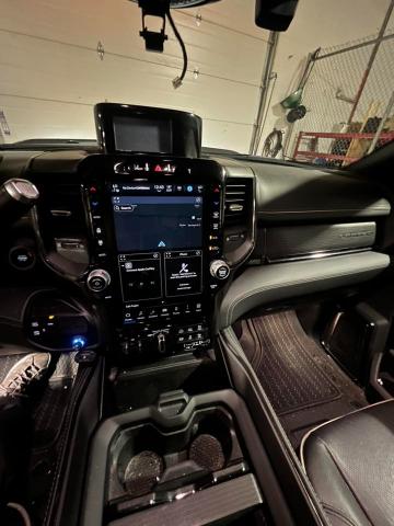 2024 RAM 3500 Limited Mega Cab 4WD TURBO DIESEL - Image 9