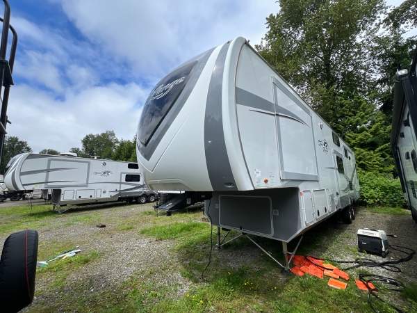 2019 Open Range 371MBH Fifth Wheel