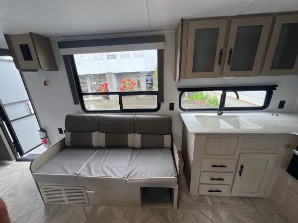 2023 Forest River Cruise Lite 253RKXL - Image 9