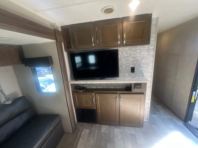 2020 East to West 291RK - Image 13