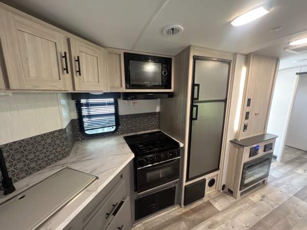 2022 Heartland Sundance 262RB - Image 8