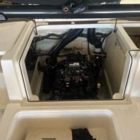 2018 Bayliner VR5 - Image 12