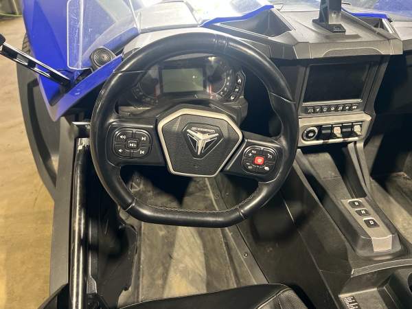 2023 Polaris Slingshot T23 - Image 9