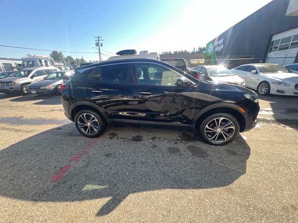 2022 Buick Encore GX AWD - Image 5