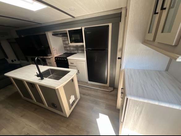 2023 Forest River Wildwood Glen 308RL - Image 16